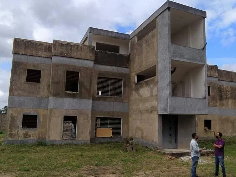 Apartamentos en Pre Venta - Avance de Obra 70%