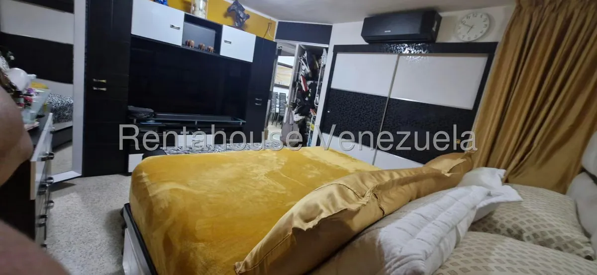 Apartamento (1 Nivel) en Venta en Los Palos Grandes, Distrito Metropolitano - 13