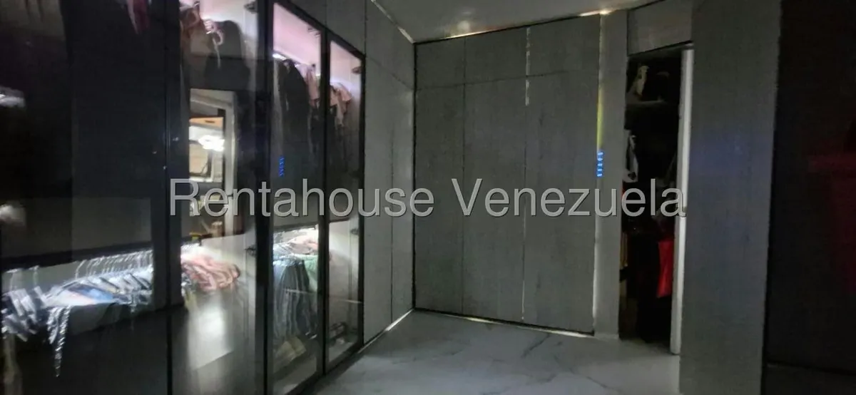 Apartamento (1 Nivel) en Venta en Los Palos Grandes, Distrito Metropolitano - 16