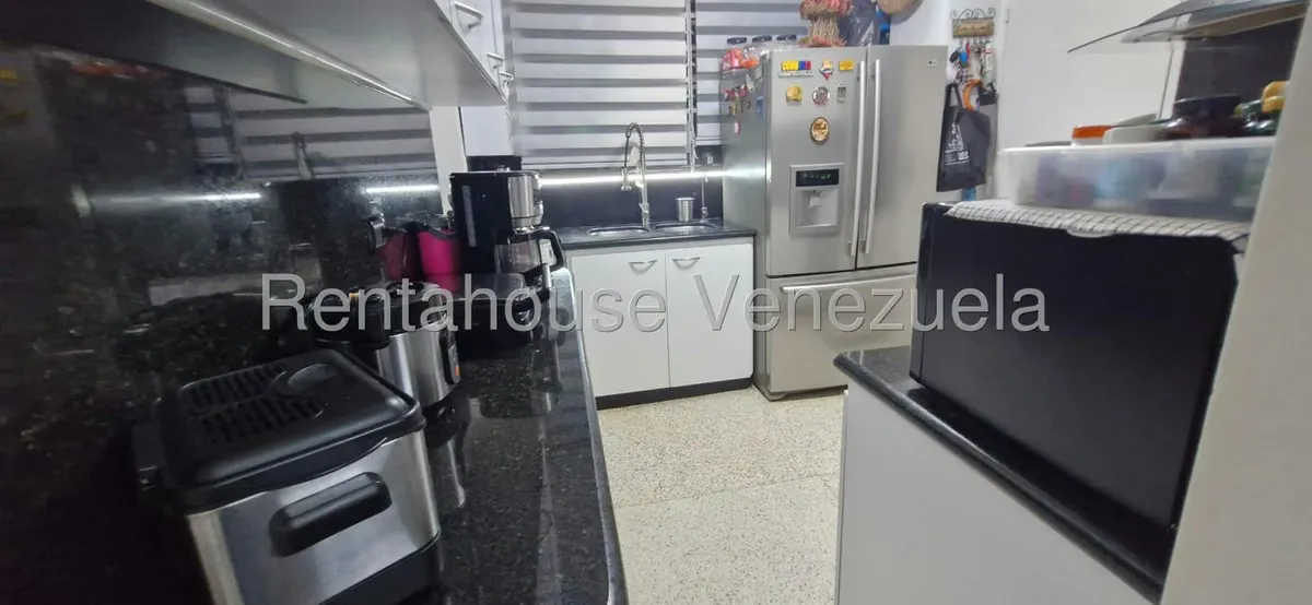 Apartamento (1 Nivel) en Venta en Los Palos Grandes, Distrito Metropolitano - 42