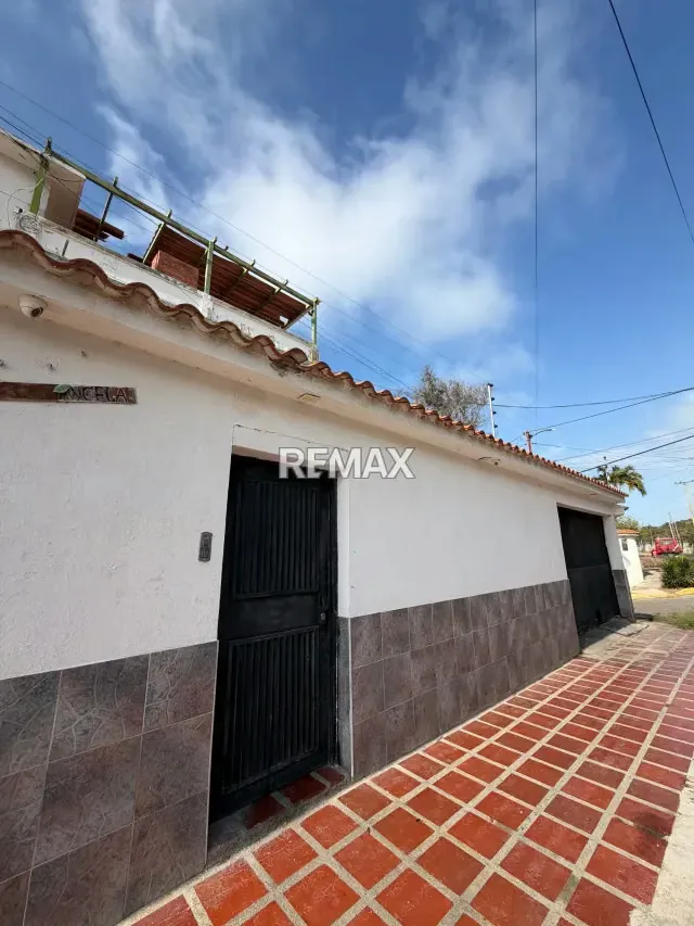 Se vende quinta en playa grande - 2