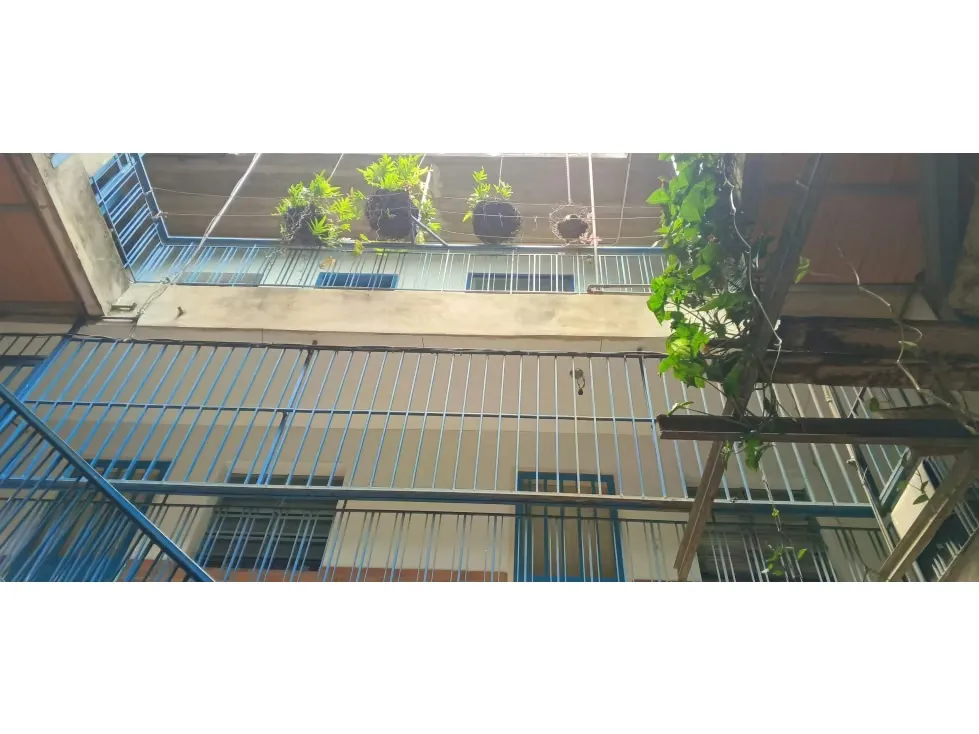VENTA EDIFICIO INDUSTRIAL BOLEITA DE 4 PISOS DE 240M2 C/P TOTAL 960 - 2