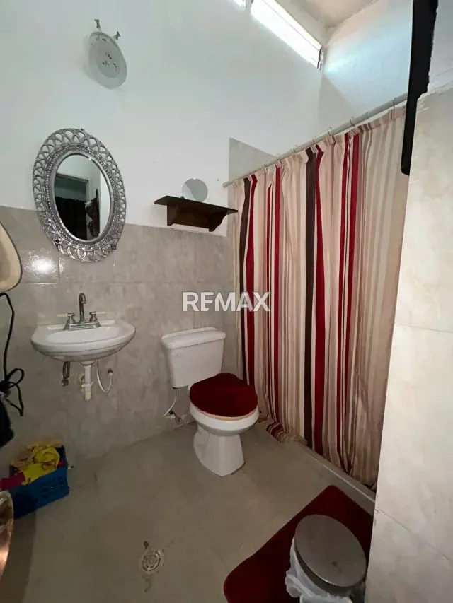 PROPIEDAD EN VENTA: URB. VILLAS DE YARA - 12