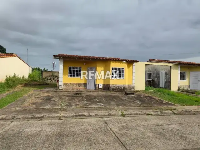 Se Vende Casa en Parque Residencial Marian, Zona Norte.