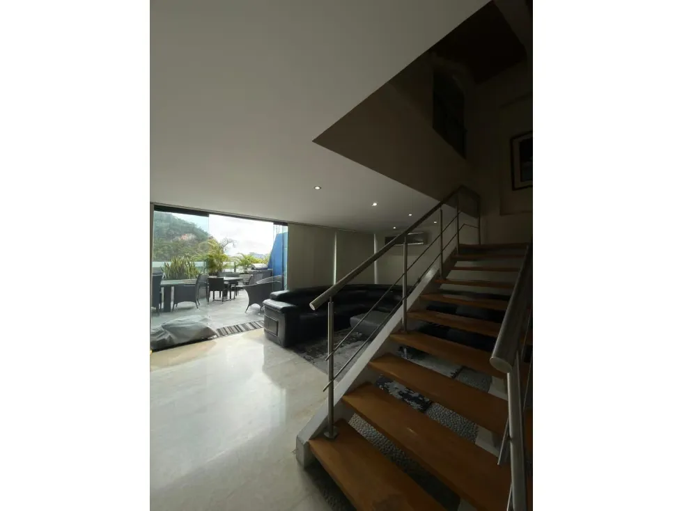 SE VENDE PENTHOUSE TRIPLEX EN LOMAS DE LA ALAMEDA - 2