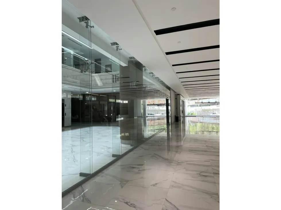 OFICINA EN VENTA 125 M2 - URB. LOS NARANJOS DEL CAFETAL - 7