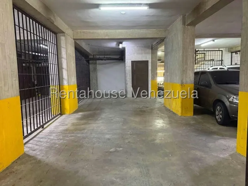Apartamento (1 Nivel) en Venta en El Cigarral, Distrito Metropolitano - 27