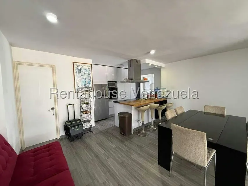 Apartamento (1 Nivel) en Venta en El Cigarral, Distrito Metropolitano - 9