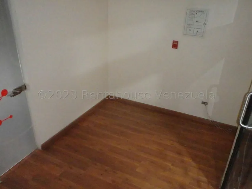 Oficina en Venta en El Hatillo, Distrito Metropolitano - 16