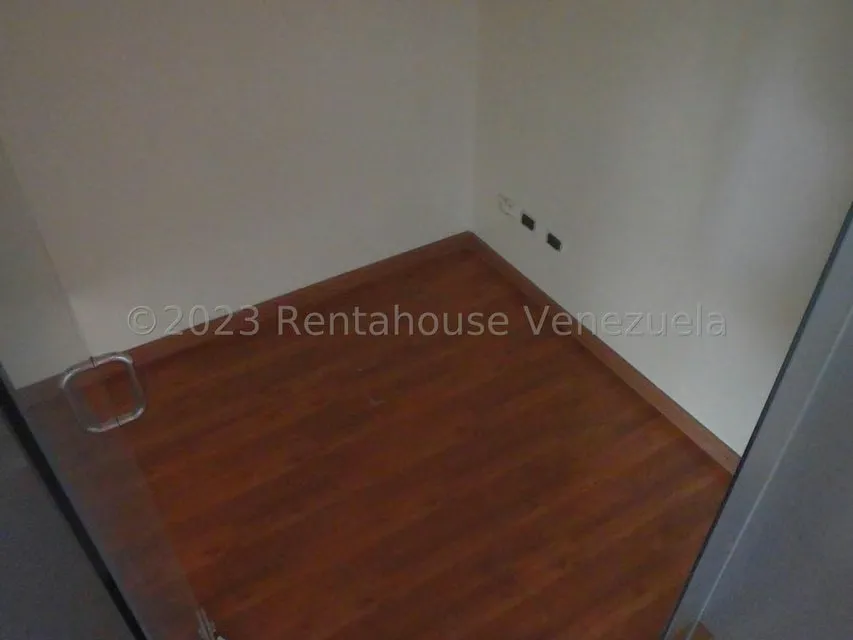 Oficina en Venta en El Hatillo, Distrito Metropolitano - 25