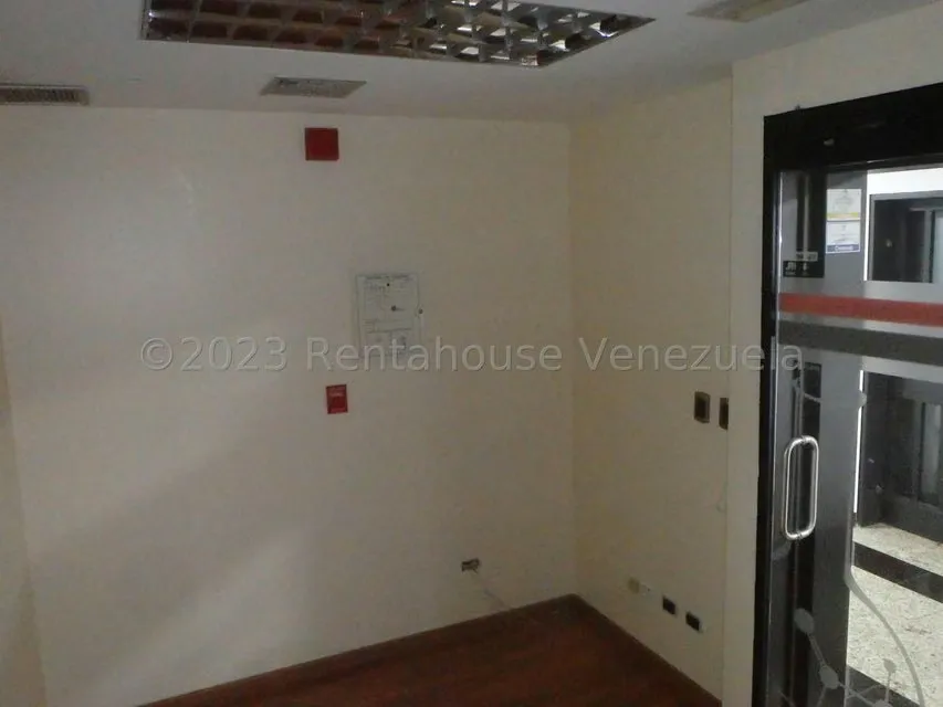 Oficina en Venta en El Hatillo, Distrito Metropolitano - 9