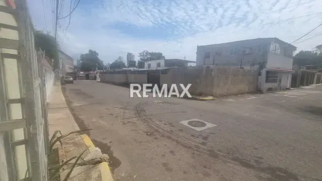 En Venta Terreno de 378 m2 Sector Don Bosco - 7