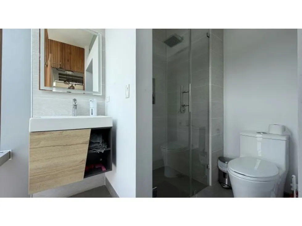 SE VENDE OFICINA CON VISTA AL AVILA EN LAS MERCEDES ANMA - 11
