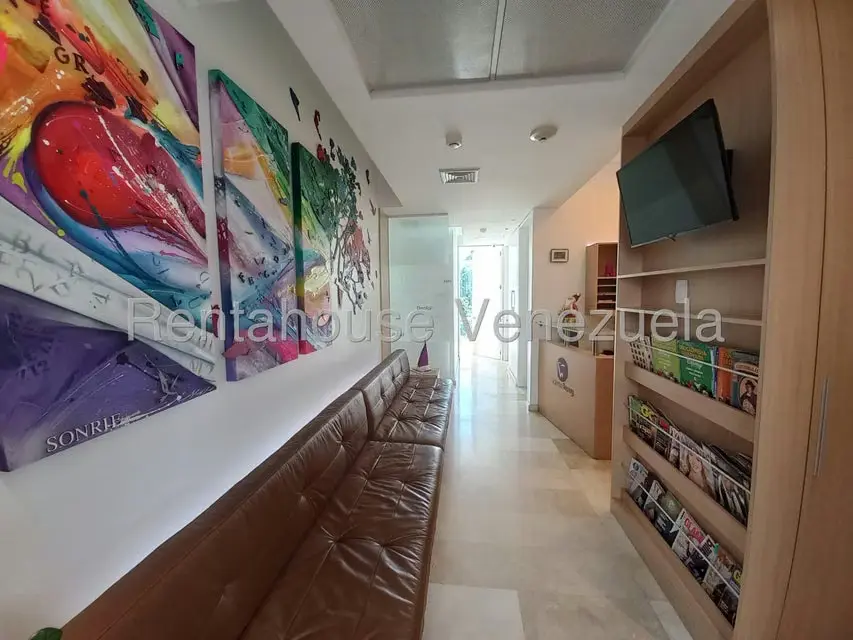 Local Comercial en Alquiler en La Trinidad, Distrito Metropolitano - 11