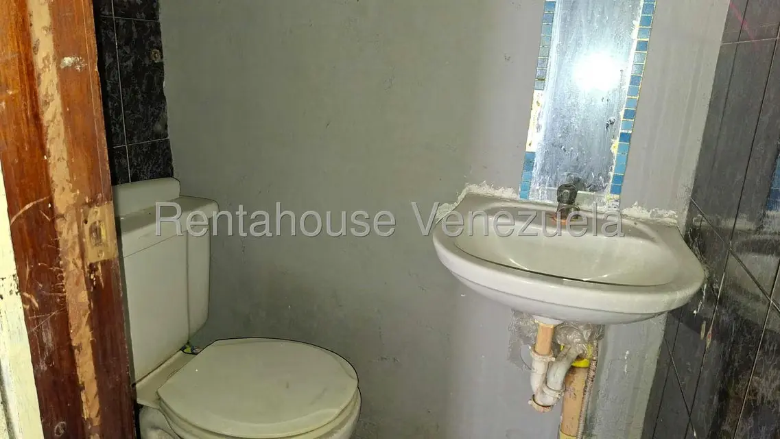 Local Comercial en Venta en Zona Oeste, Lara - 11