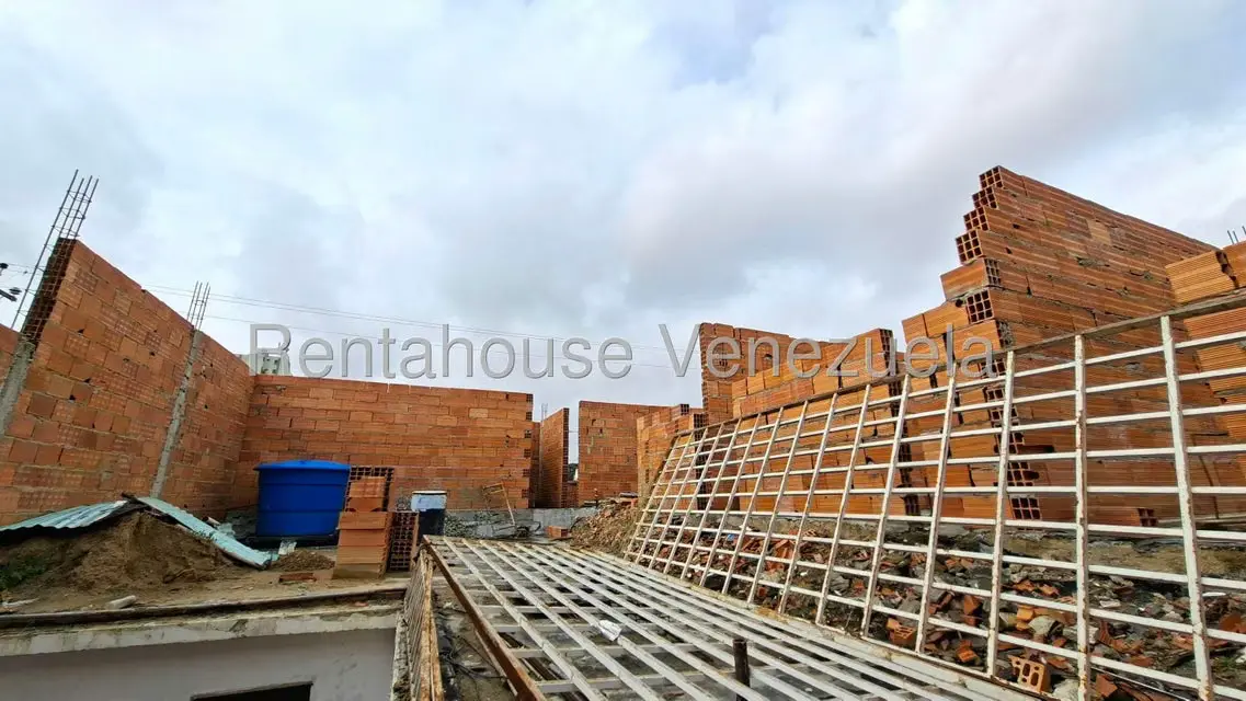 Local Comercial en Venta en Zona Oeste, Lara - 21