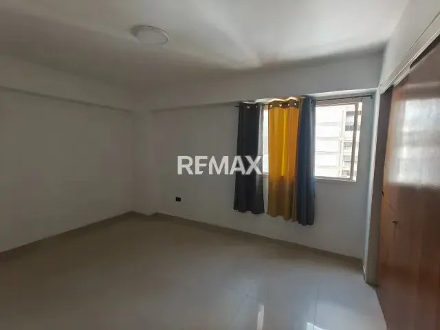 HERMOSO Y AMPLIO APARTAMENTO EN ALQUILER EN LOS RUICES - 15