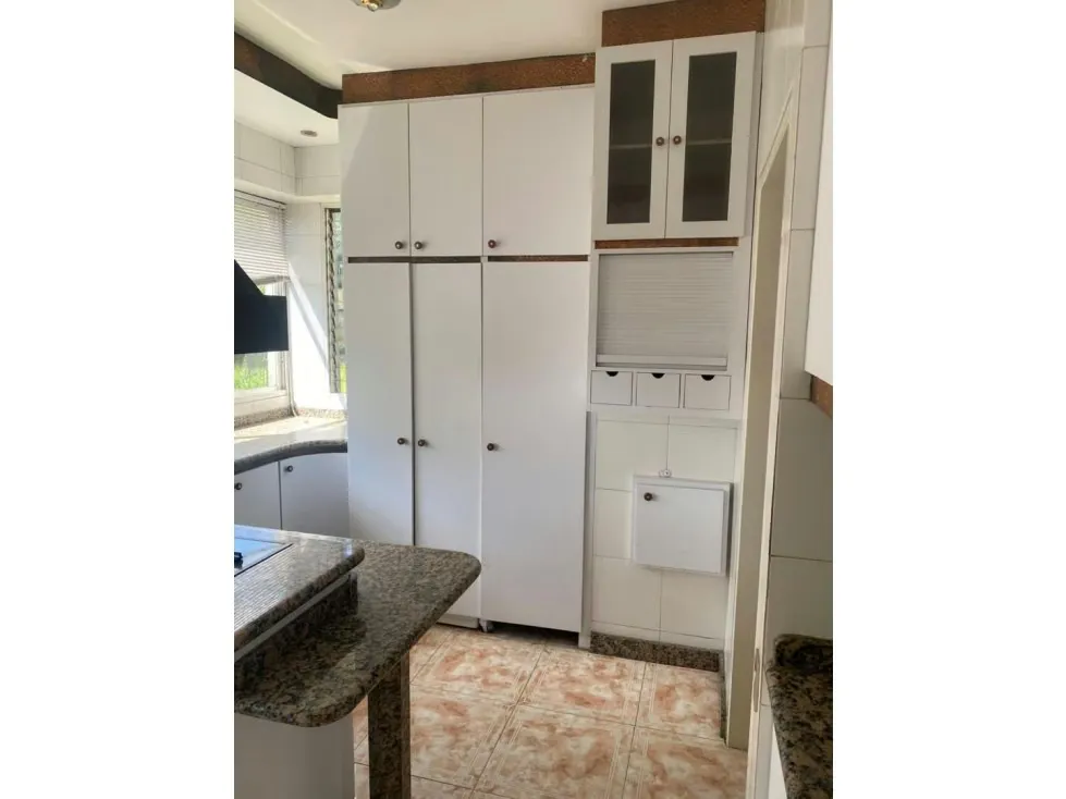 Vendo penthouse 450m2 10h/9b/5p Urbanización Miranda 8432 - 10
