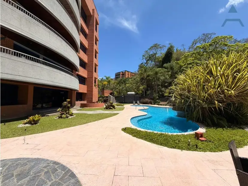 Se alquila Apto 380m² 4h+s /4.5b+s/5p La Lagunita