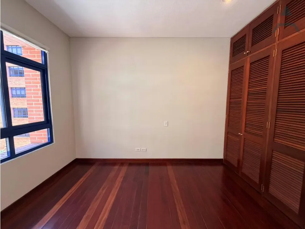 Se alquila Apto 380m² 4h+s /4.5b+s/5p La Lagunita - 12