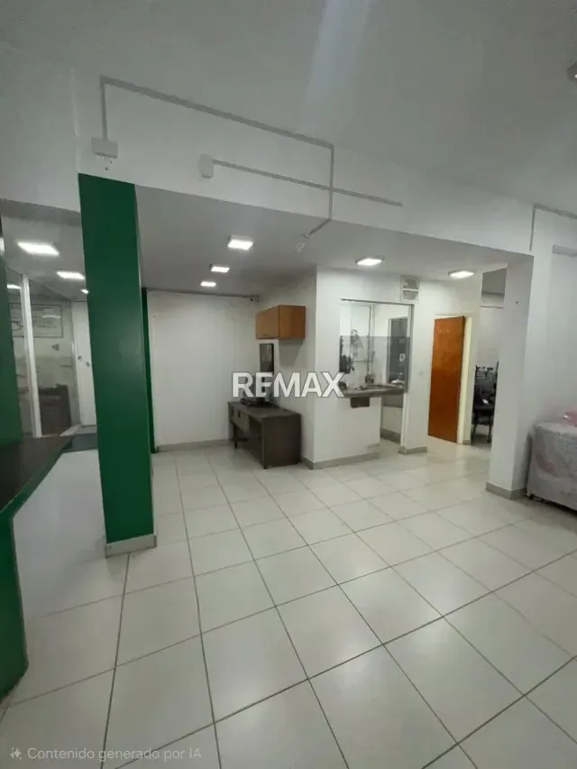 Edificio en alquiler con local, apartamento y estacionamiento en alquiler antigua farmacia - 14