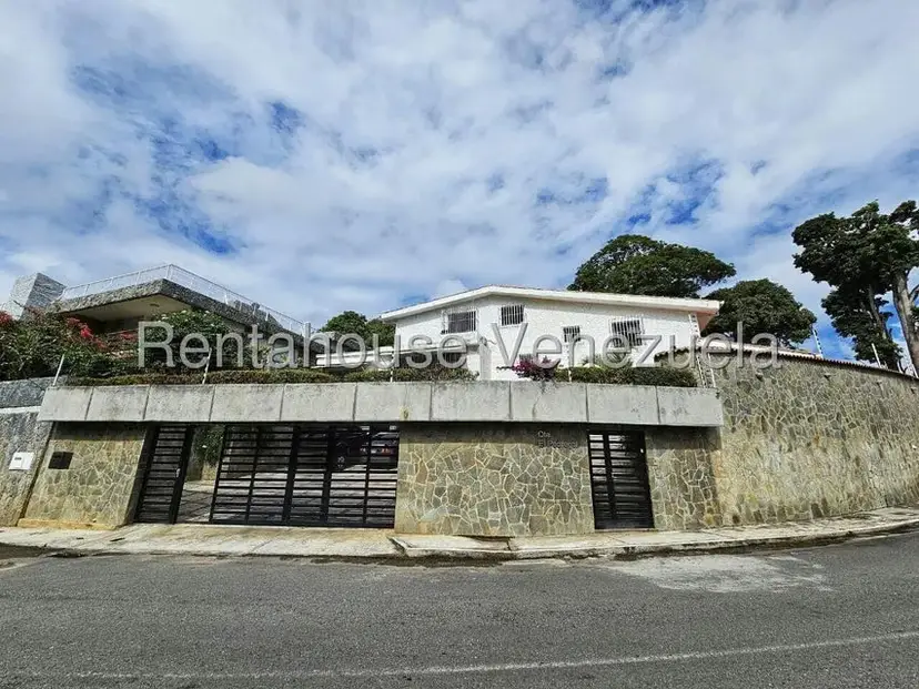 Casa (Multipes Niveles) en Venta en Cumbres de Curumo, Distrito Metropolitano