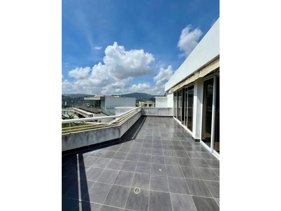 Apartamento PH en Venta en Colinas de Valle Arriba 3H+S/ 5B/ 5P/ 3M - 59