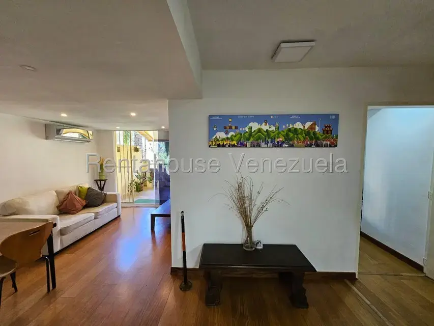 Apartamento (1 Nivel) en Venta en Los Samanes, Distrito Metropolitano - 8