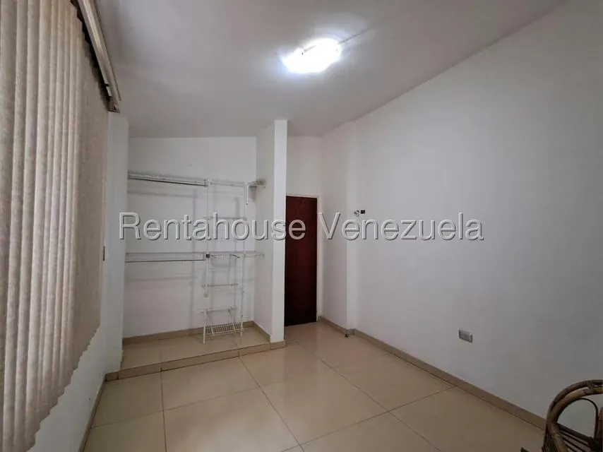 Casa (Contemporaneo) en Venta en Las Amazonas, Aragua - 16