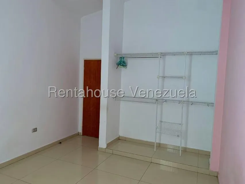 Casa (Contemporaneo) en Venta en Las Amazonas, Aragua - 17