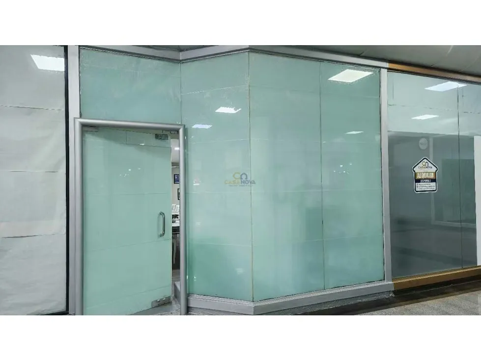 Se vende Local 50m2 con mezzanina y Baño C.C Plaza Las Américas - 13
