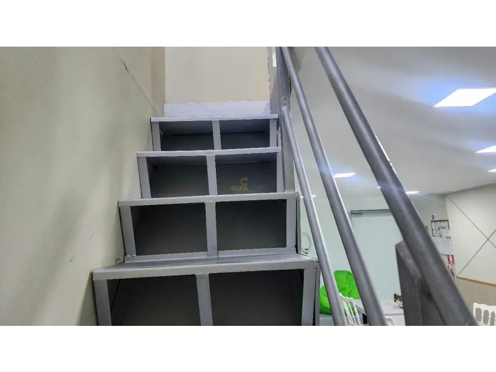 Se vende Local 50m2 con mezzanina y Baño C.C Plaza Las Américas - 4