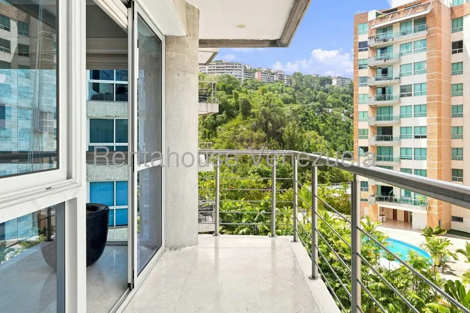 Apartamento (1 Nivel) en Alquiler en Las Mesetas de Santa Rosa de Lima, Distrito Metropolitano - 11