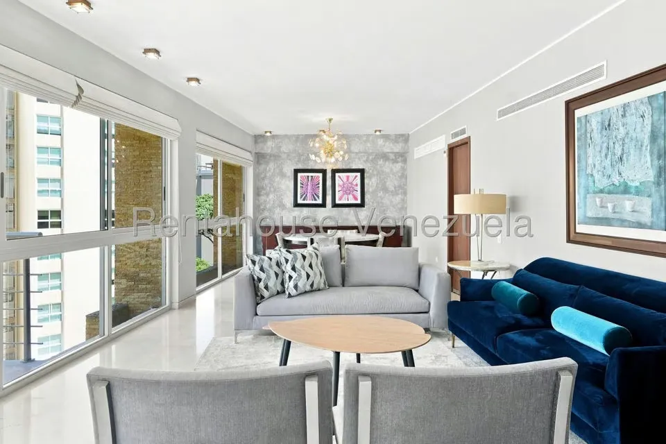 Apartamento (1 Nivel) en Alquiler en Las Mesetas de Santa Rosa de Lima, Distrito Metropolitano - 5