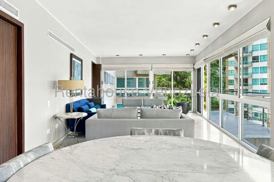 Apartamento (1 Nivel) en Alquiler en Las Mesetas de Santa Rosa de Lima, Distrito Metropolitano - 6
