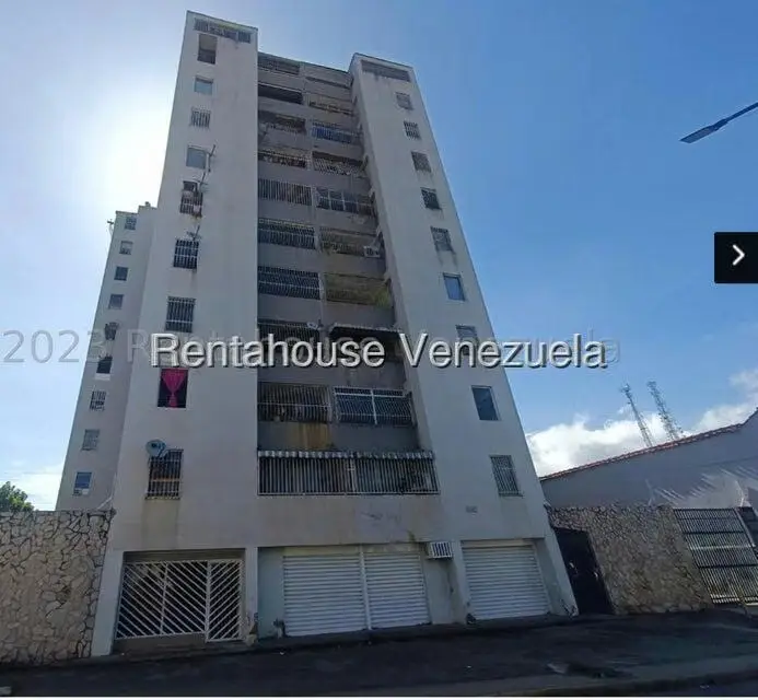 Apartamento (1 Nivel) en Alquiler en Centro, Aragua