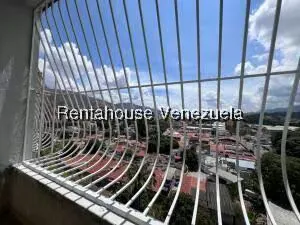 Apartamento (1 Nivel) en Alquiler en Centro, Aragua - 13