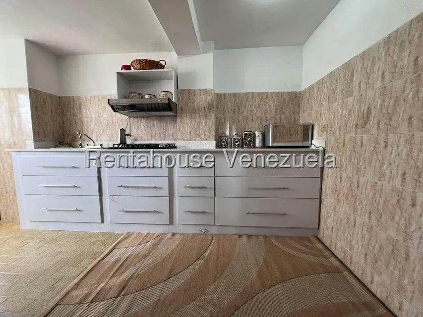 Apartamento (1 Nivel) en Alquiler en Centro, Aragua - 19