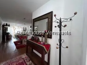 Apartamento (1 Nivel) en Alquiler en Centro, Aragua - 3