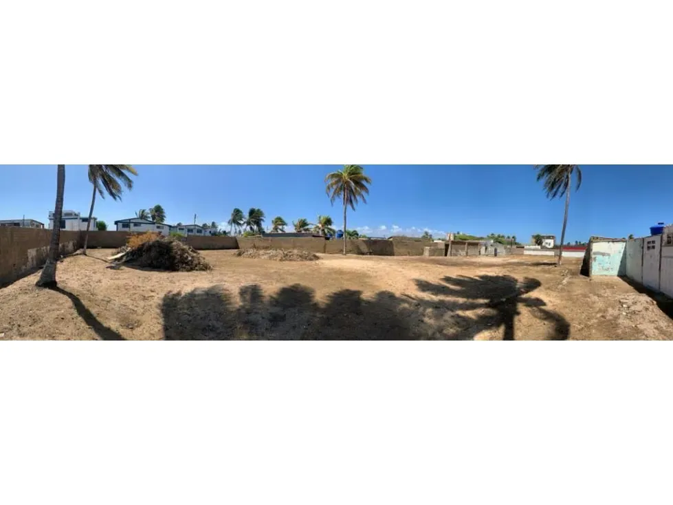 Se vende terreno en Adicora Edo. Falcón superficie 1.208m2