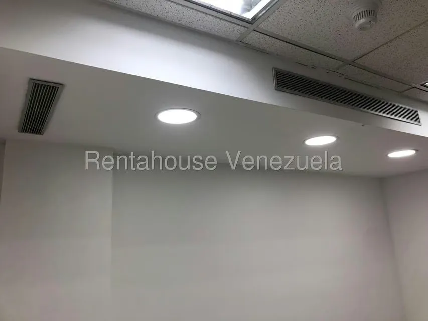 Local Comercial en Alquiler en Santa Marta, Distrito Metropolitano - 3