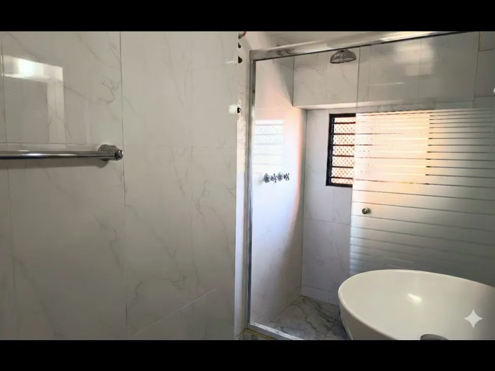 Venta de PH, Urb Los Chorros, 502mt2,5H,6B,7E 26-11 - 20