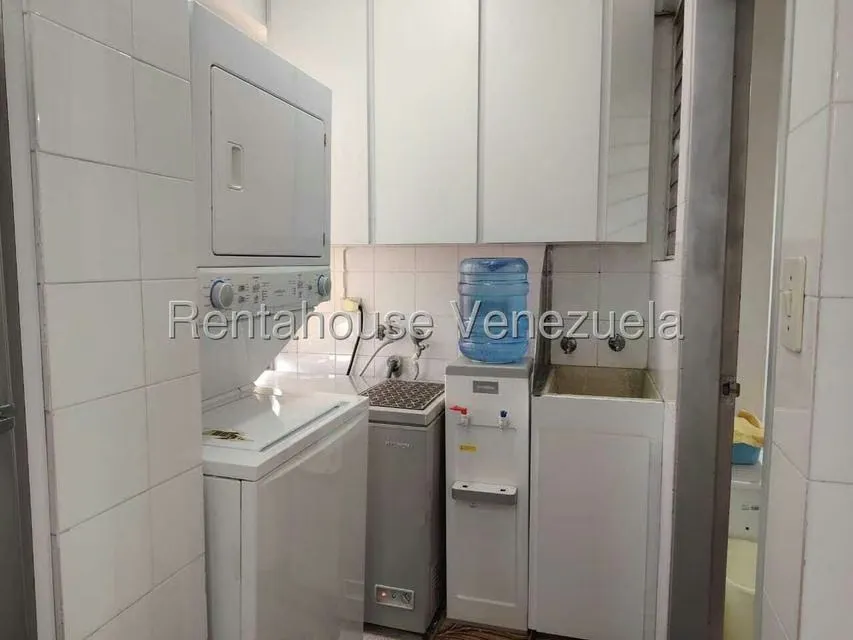 Apartamento (1 Nivel) en Alquiler en La Florida, Distrito Metropolitano - 11