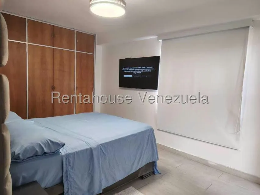 Apartamento (1 Nivel) en Alquiler en La Florida, Distrito Metropolitano - 14