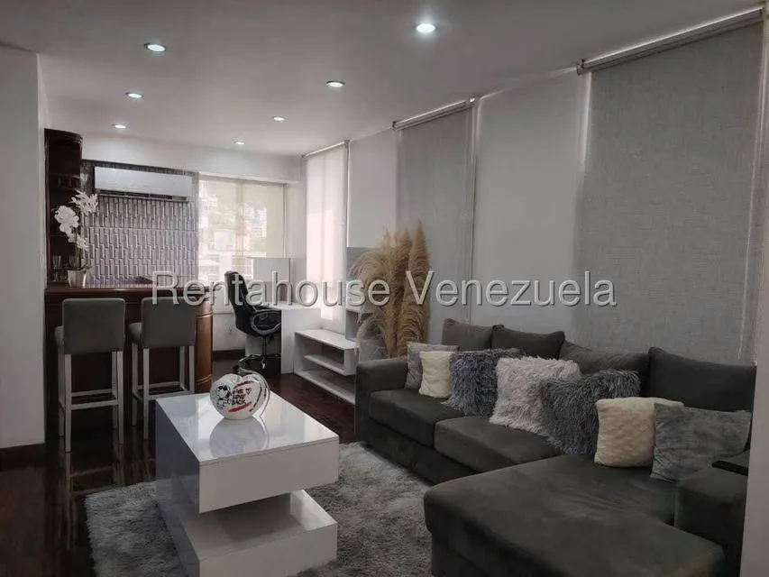 Apartamento (1 Nivel) en Alquiler en La Florida, Distrito Metropolitano - 6