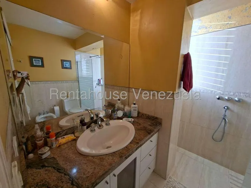 Apartamento (Duplex) en Venta en Terrazas del Avila, Distrito Metropolitano - 15