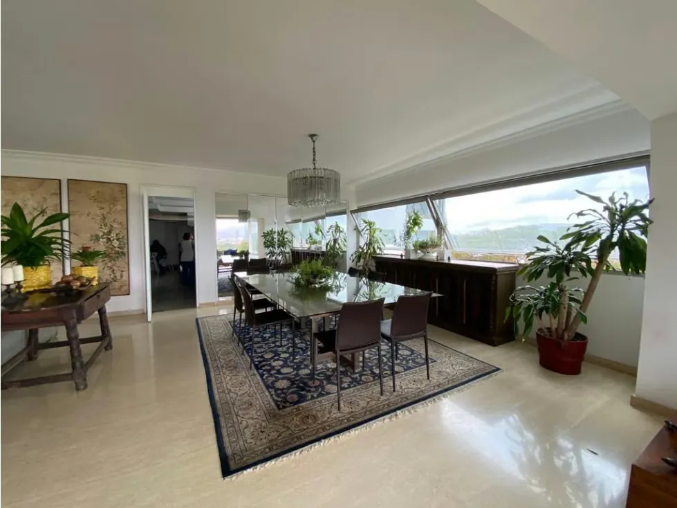 Se vende apto 475m2 5h/5b/3p La Castellana 5653 - 2
