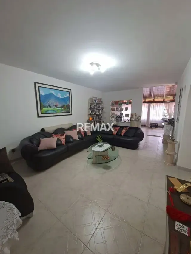 CASA EN VENTA 250MTS2 COLINAS DE LA CALIFORNIA - 4