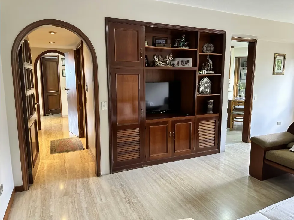 Apartamento en alquiler Colinas de Valle Arriba 245m2 - 16