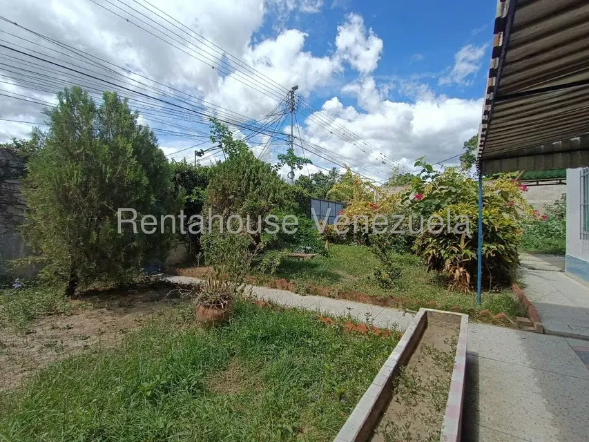 Casa (1 Nivel) en Venta en Santa Rita, Aragua - 2
